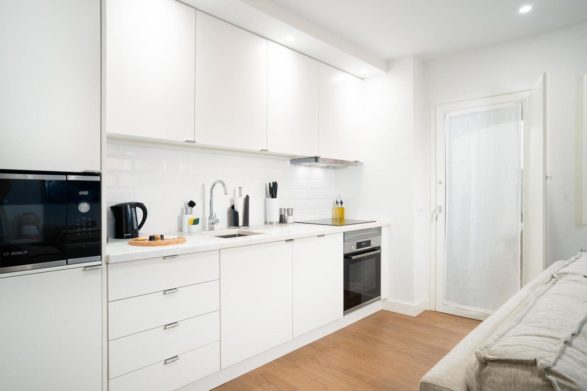 Limehome Evora Largo Dos Penedos Esterno foto