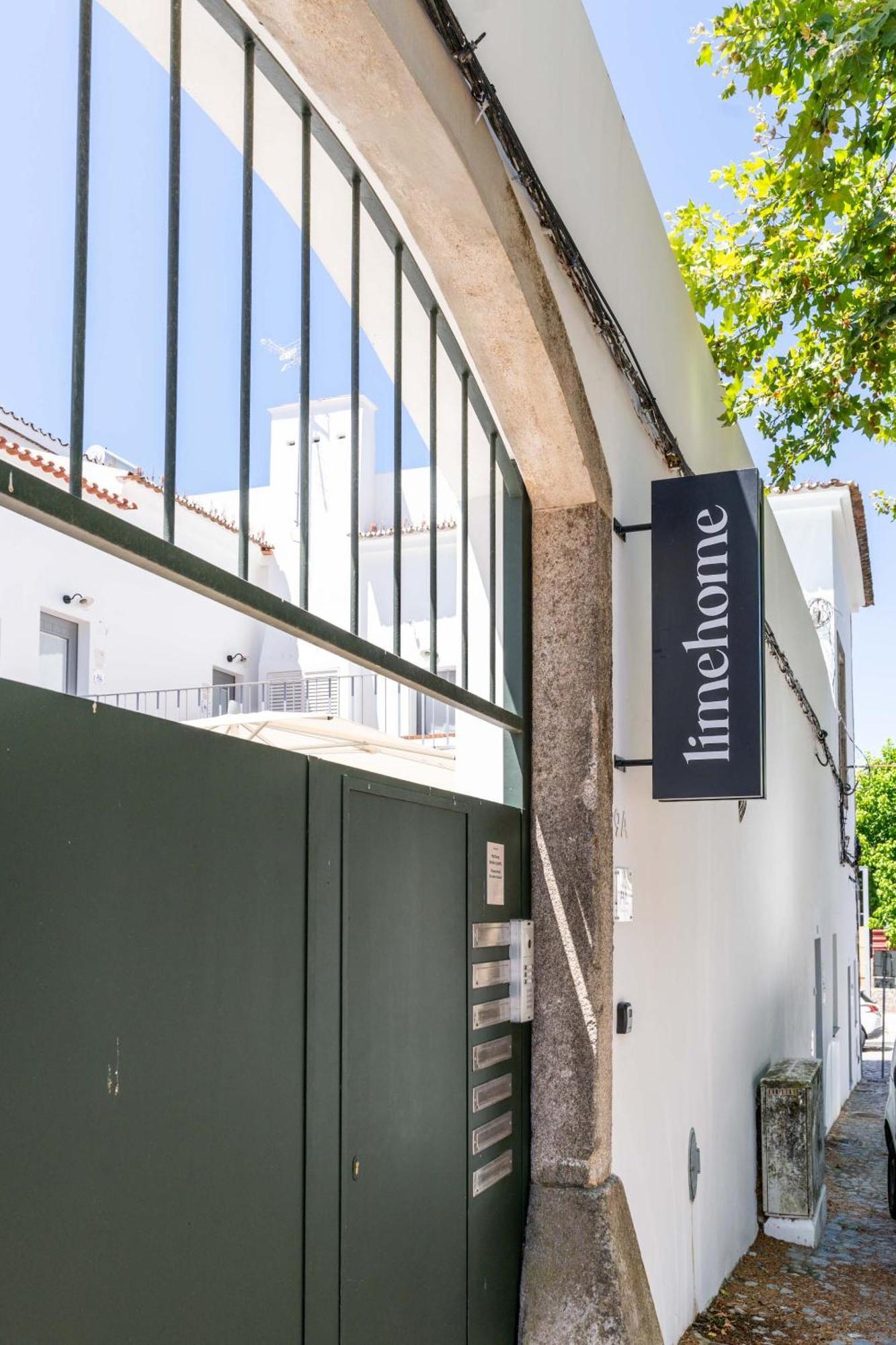 Limehome Evora Largo Dos Penedos Esterno foto